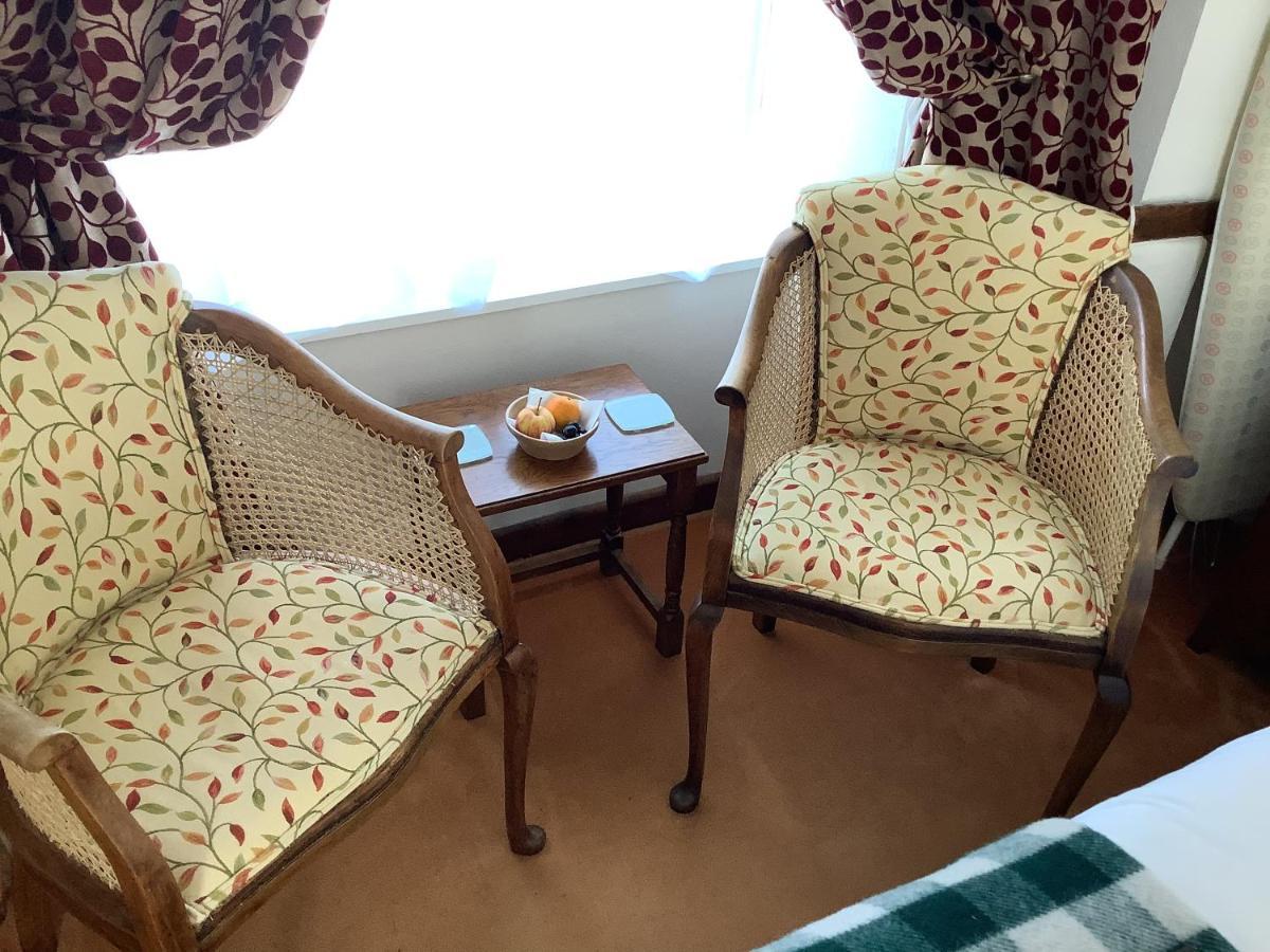 Bwthyn Cudd Bed & Breakfast Westbury  Eksteriør bilde